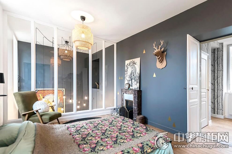 小洋楼主卧装修效果图